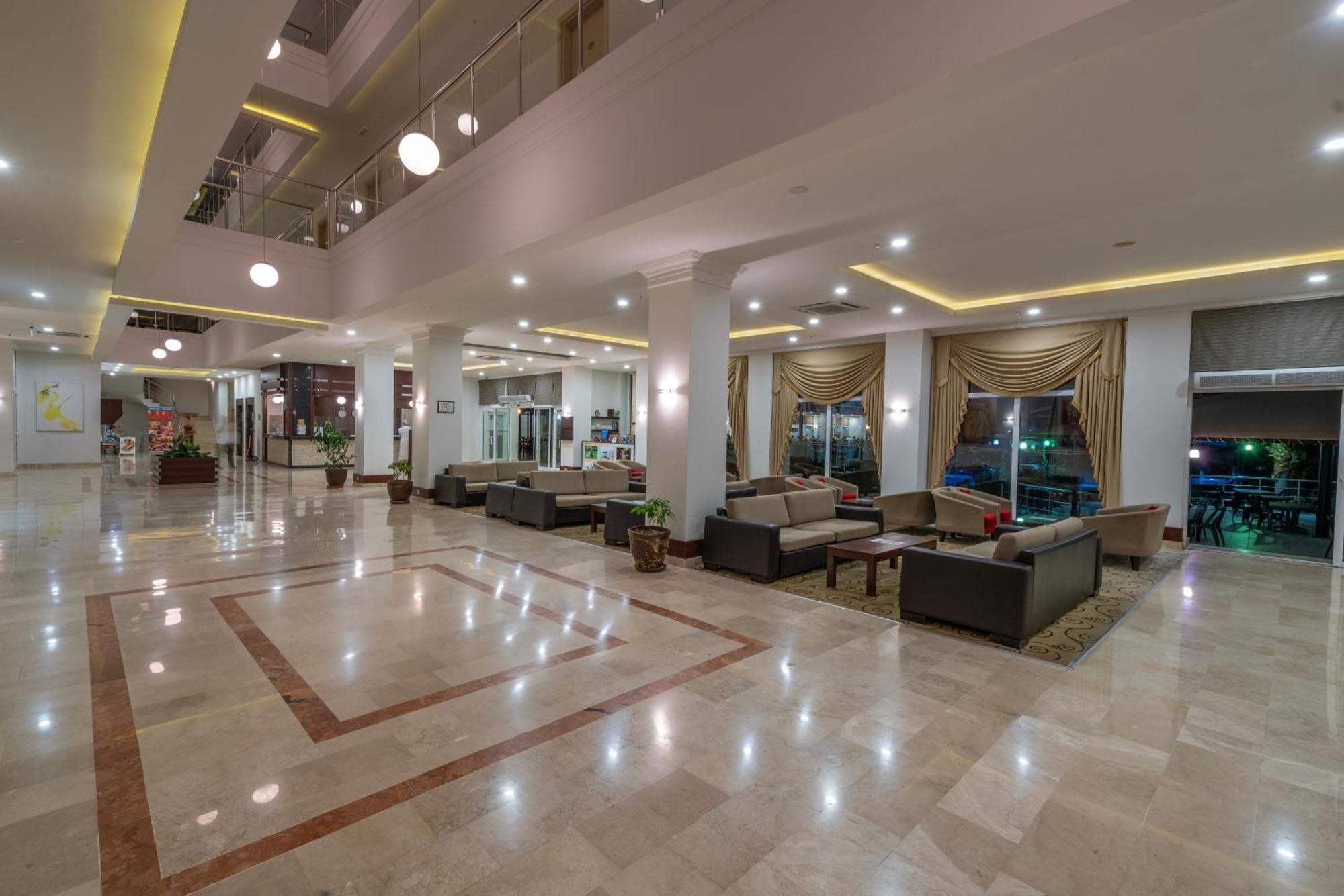 White Lilyum Hotel Antalya Exterior photo